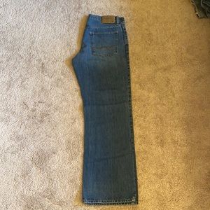 American eagle men’s boot cut jeans.